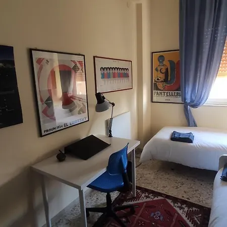 Civico 32 * 特拉帕尼